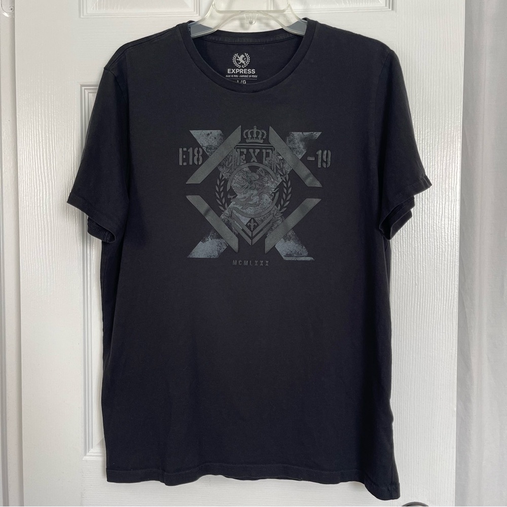 Express Men's Large Black Graphic Tee